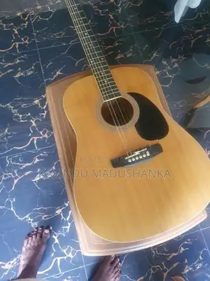 Yasaki Guitar