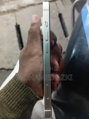 Apple iPhone 14 (Used)