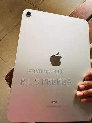 Apple iPad A2696 10th Gen