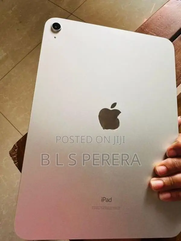 Apple iPad A2696 10th Gen