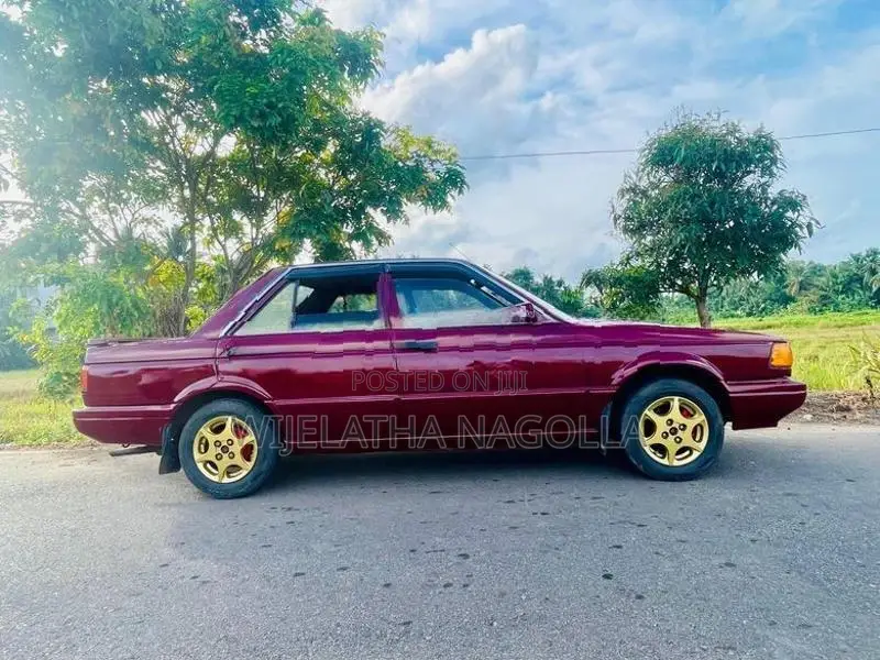 Nissan Sunny 1988