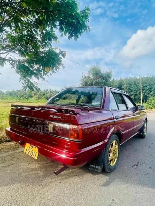 Nissan Sunny 1988