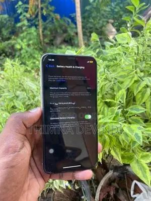 Apple iPhone X (Used)
