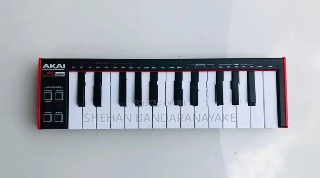 Akai LPK 25 Midi Keyboard