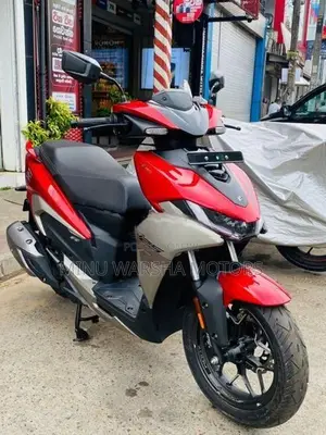 Hero XOOM 125R 2026