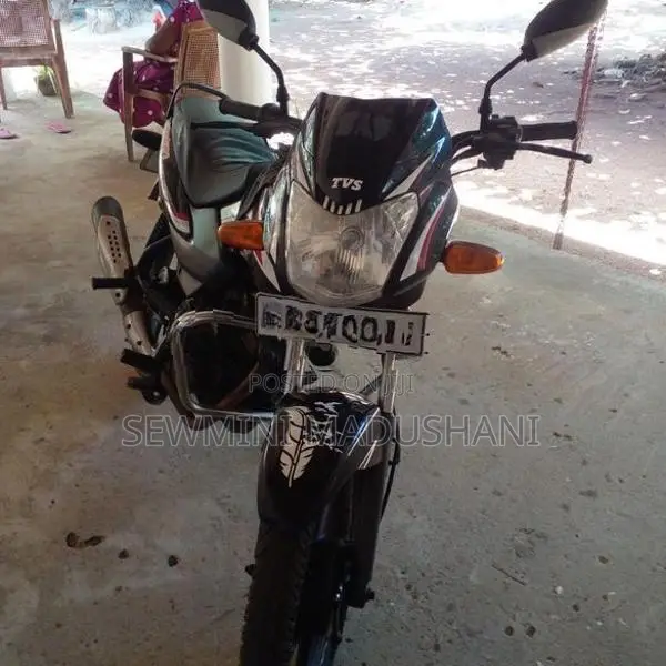 TVS Metro 2015