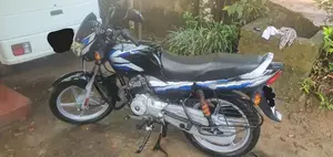 Bajaj CT100 2025