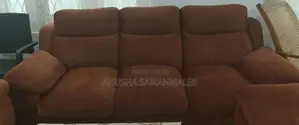 Damro Sofa Set