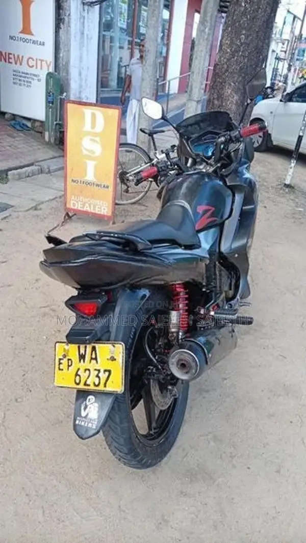 Hero Karizma ZMR 2010