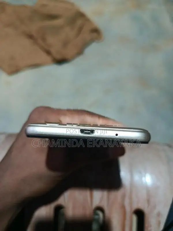 Huawei Y5 (Used)