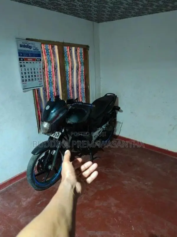 Bajaj Pulsar 180 2007