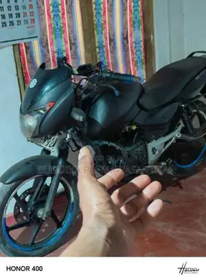 Bajaj Pulsar 180 2007