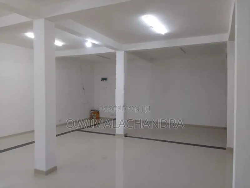 ප්‍රධාන වාණිජ දේපලක් විකිණීමට – වල්පොල / රාගම
