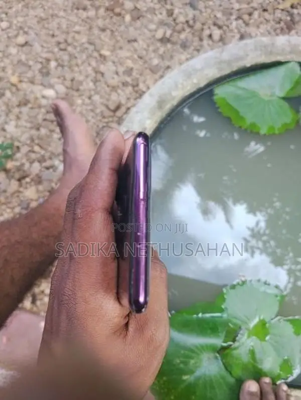 Sony Xperia XZ3 (Used)