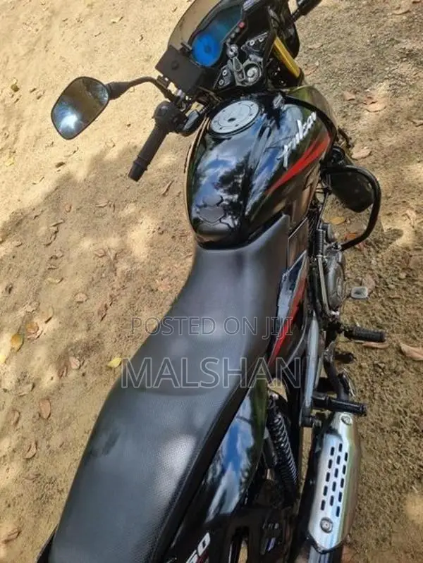 Bajaj Pulsar 150 2018