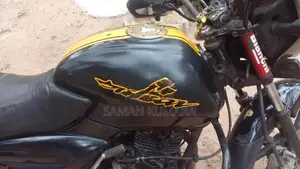 Bajaj Pulsar 180 2006