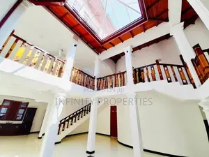 (AFA133) 03 Storey Luxury House with 26.5P Sale Nugegoda