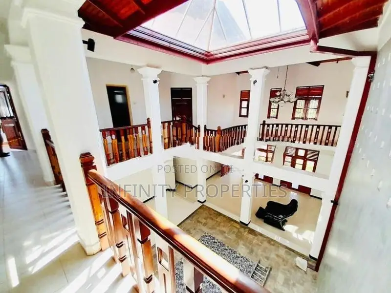 (AFA133) 03 Storey Luxury House with 26.5P Sale Nugegoda