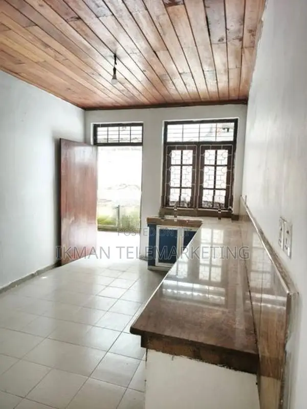 House at Kaduwela Hewagama