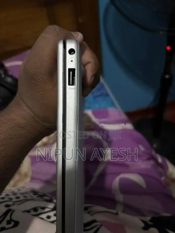 HP 15-FC0543AU Laptop