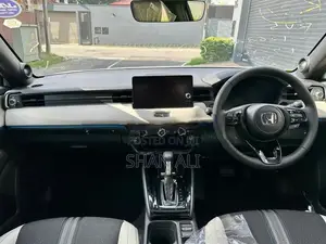 Honda Vezel Z Play 2026