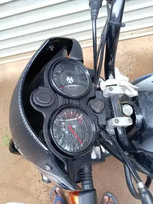 Bajaj CT100 ES 2024