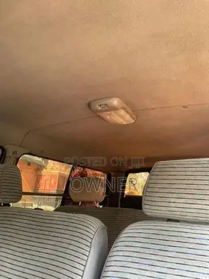 Toyota Dolphin 2000