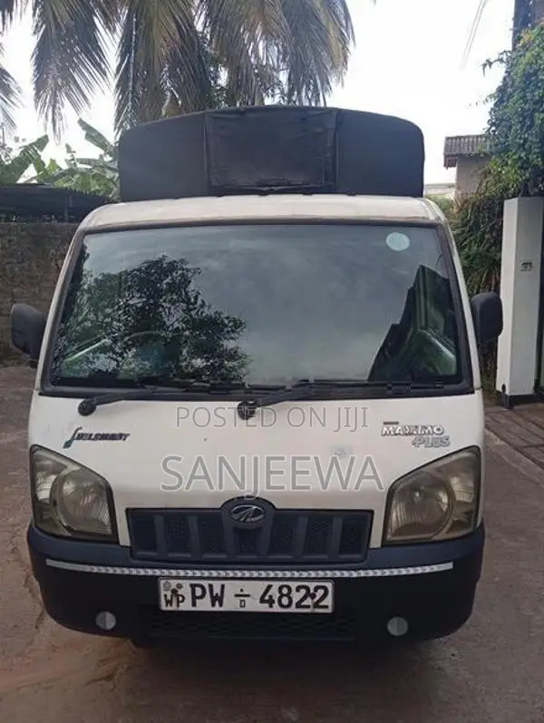 Mahindra Maxximo 2013