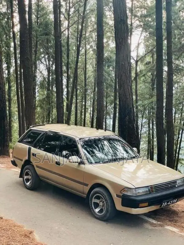 Toyota Corona 1990