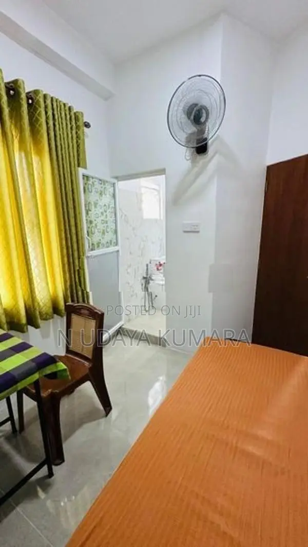 Gampaha Rooms for Rent - Working Girls