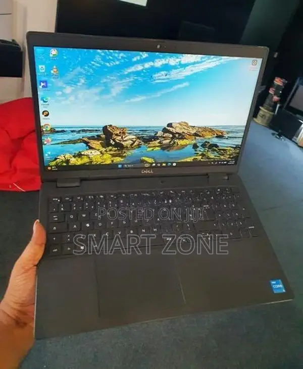 Core i3 11TH GEN |8GB RAM |256GB NVME DELL Laptop