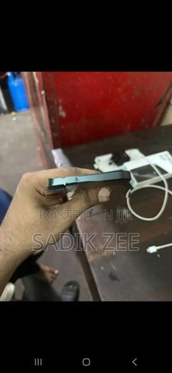 Samsung Galaxy A17 (Used)