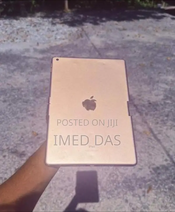 Apple iPad 7th Gen