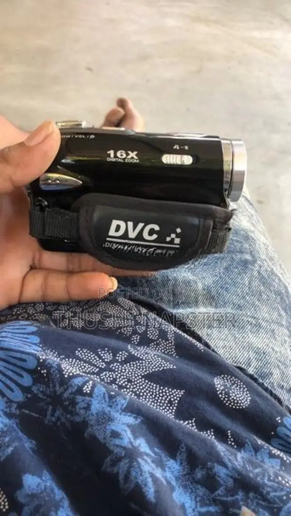 Compact Digital Camera