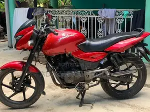 Bajaj Pulsar 180 2007