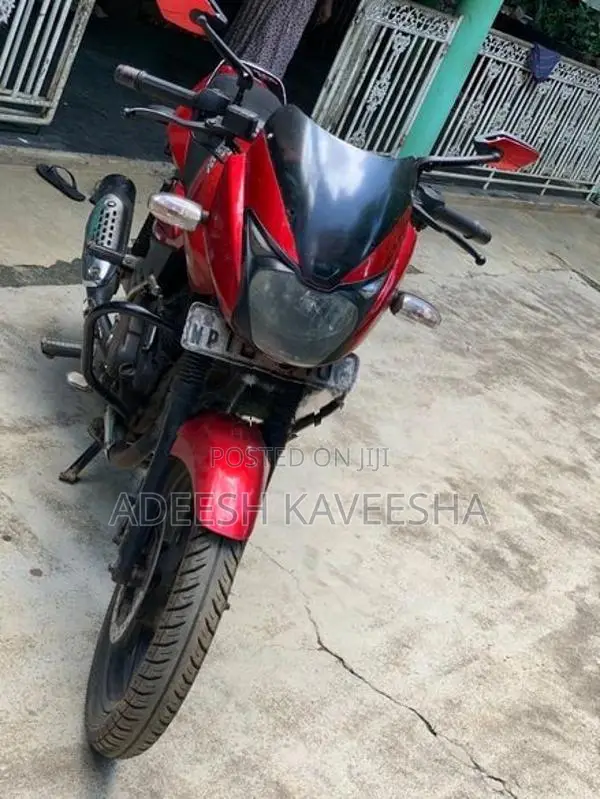 Bajaj Pulsar 180 2007