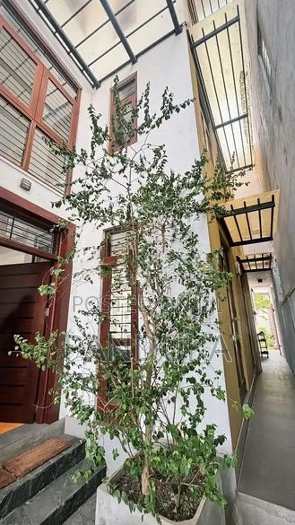 Luxury house for sale in Rajagiriya