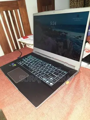 Gaming MSI Thin 15 Laptop