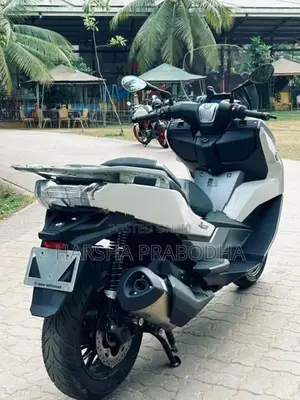 BMW C 400 GT 2024