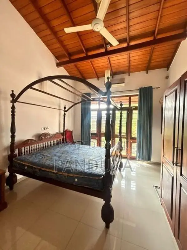 Luxury house for sale in Rajagiriya