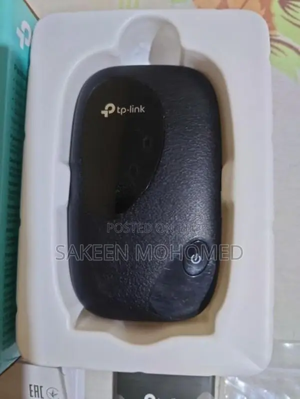 M7000 Mobile Router