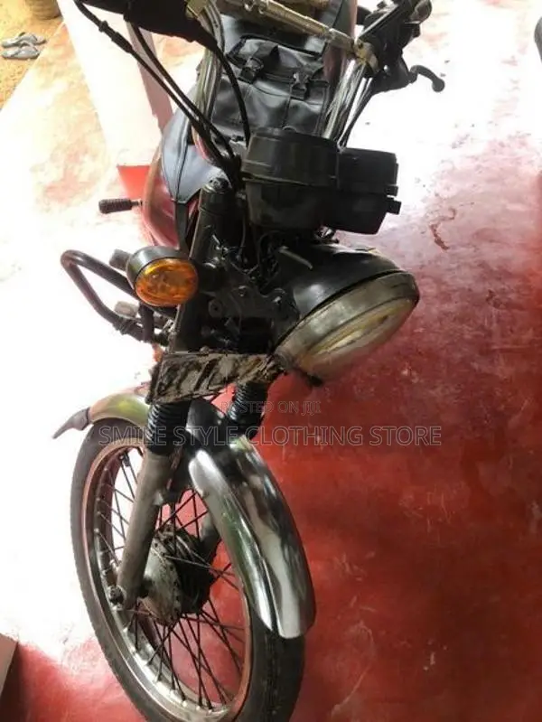 Bajaj Boxer 2001