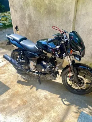 Bajaj Pulsar 180 2010