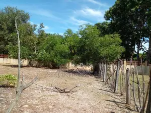 Land for Sale in Mylampavely