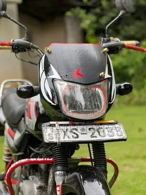 Bajaj CT100 2012