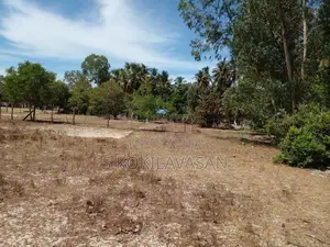 Land for Sale in Mylampavely