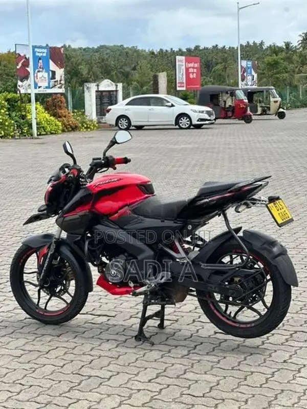 Bajaj Pulsar NS160 2019