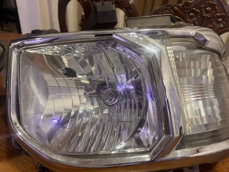 KDH 200 Headlight