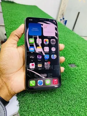 Apple iPhone XS Max (Used)