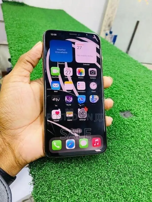 Apple iPhone XS Max (Used)